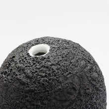 Carica l'immagine nel visualizzatore di Gallery, Gea (small - tall) Grafite