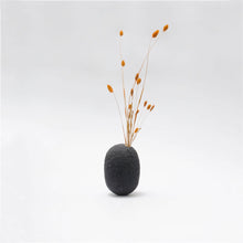 Carica l'immagine nel visualizzatore di Gallery, Gea (small - tall) Grafite